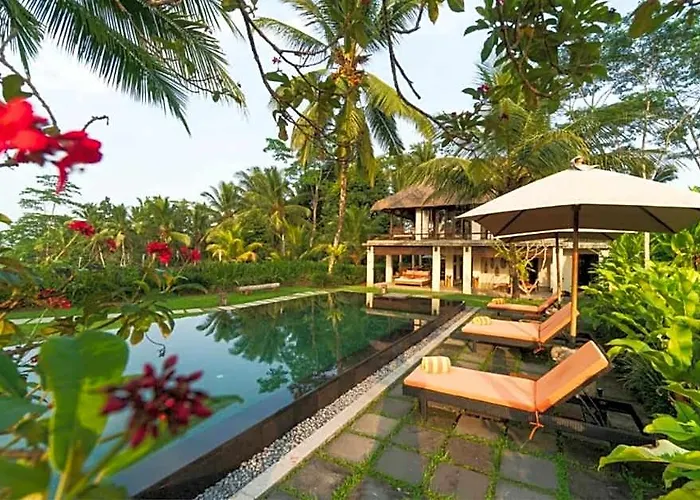 ホテル Entire 4 Bedroom Private Pool Zn17 バリ島