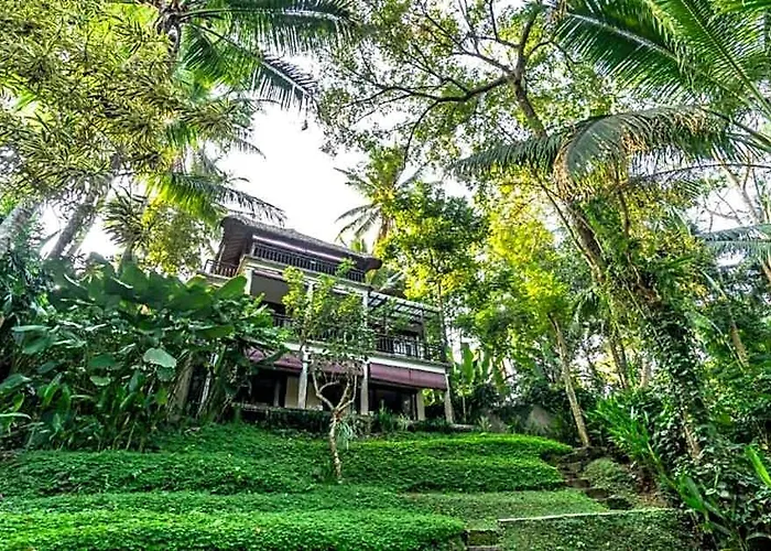 ホテル Entire 4 Bedroom Private Pool Zn17 バリ島